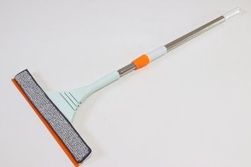 Швабра для мытья окон с гибкой головкой и ручкой 1,2 м 2032/wh